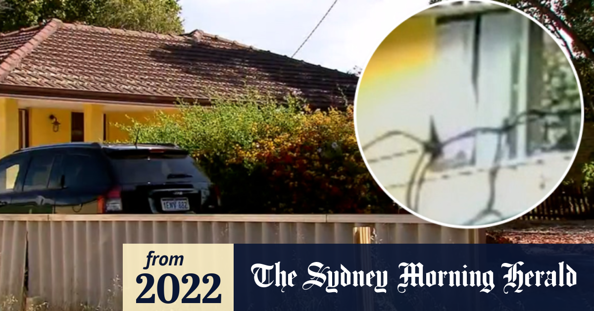 Video Kitchen gas explosion leaves man with burns